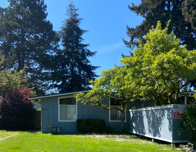 Building Photo - 506 122nd St S Rental