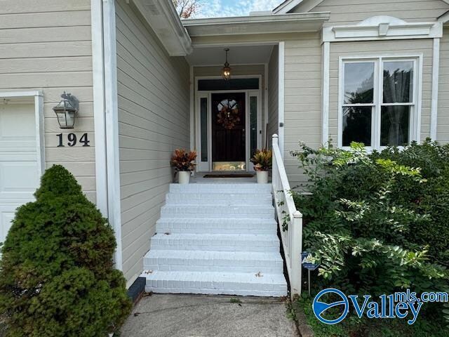 194 Topaz Rd