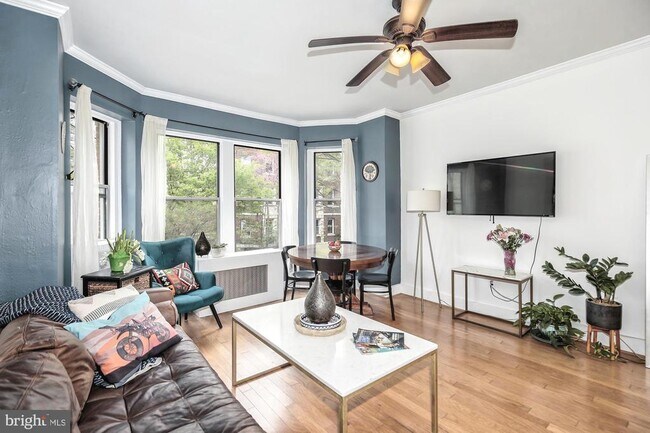 Photo - 1820 Clydesdale Pl NW Unit 103