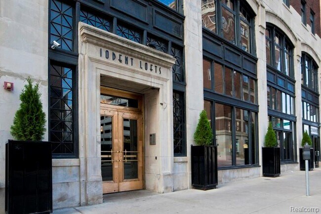Photo - 2233 Park Ave Condo Unit 4B