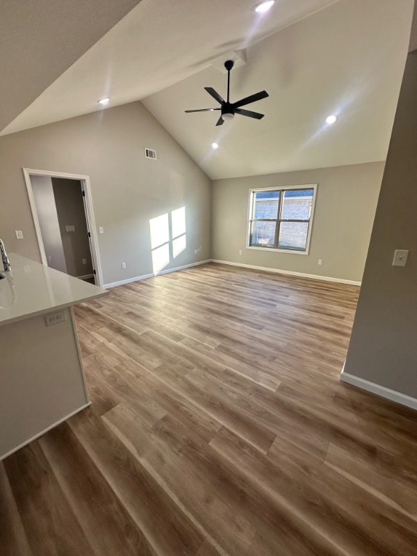 Photo - 101 Weston Cv