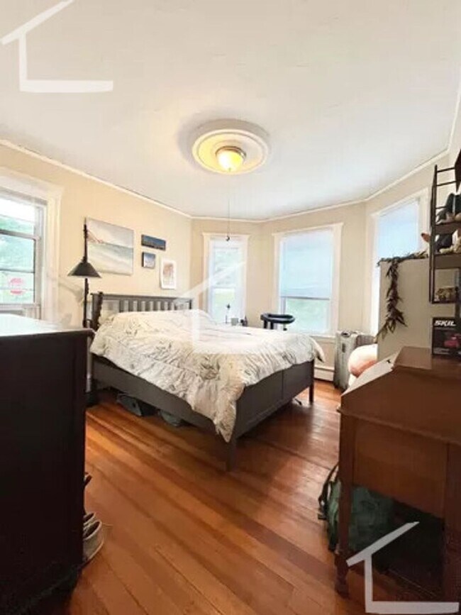63 Franklin St