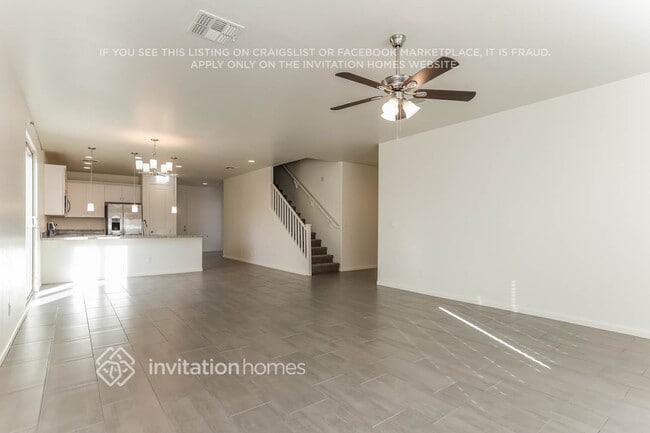 Photo - 16440 S 10th St