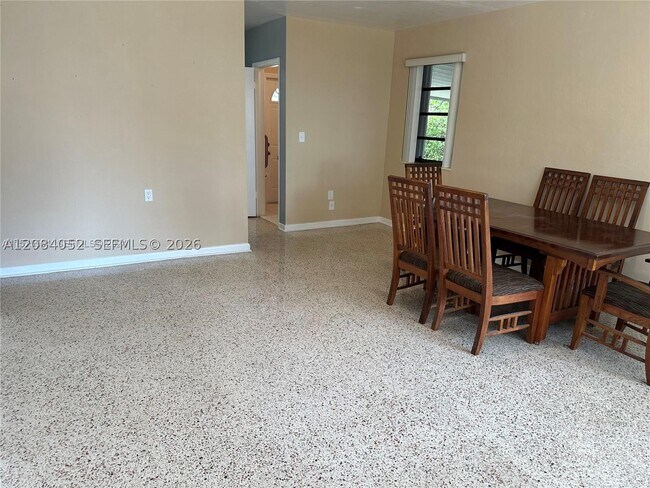 10500 NW 28th Ave