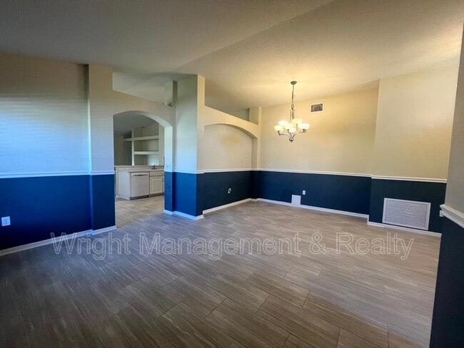 Photo - 29731 Morwen Pl