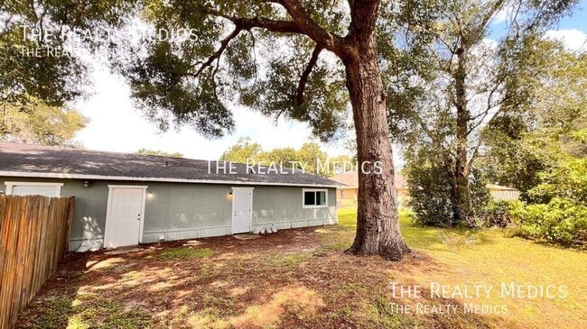 Photo - 1430 Monroe St