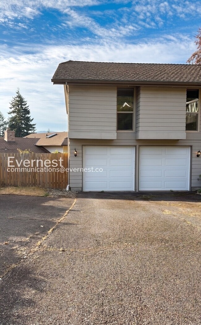 Building Photo - 2528 170th Pl SE