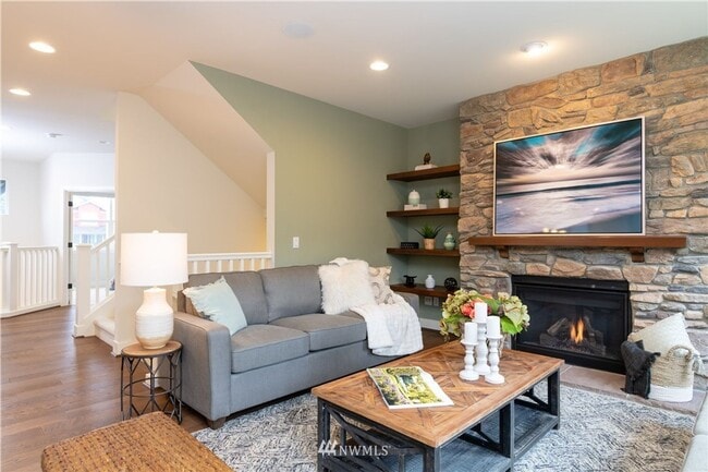 Photo - 4 Bedroom Oversized Home in Mountlake Terrace- Office Space and Charging Station