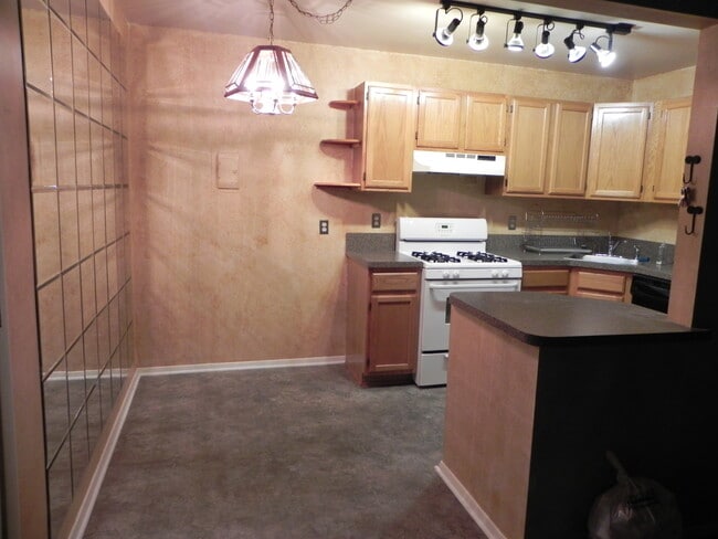 Photo - 125 Twin Oaks Dr Condo Unit 216