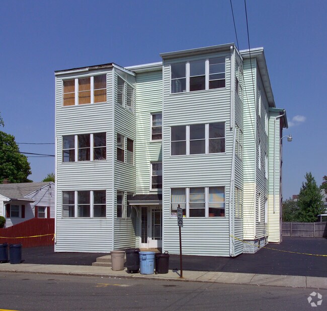 45 Dale St Apartments For Rent in Chicopee, MA