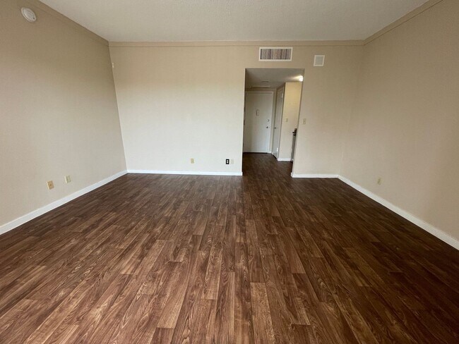 Photo - Studio in the Heart of Phoenix!