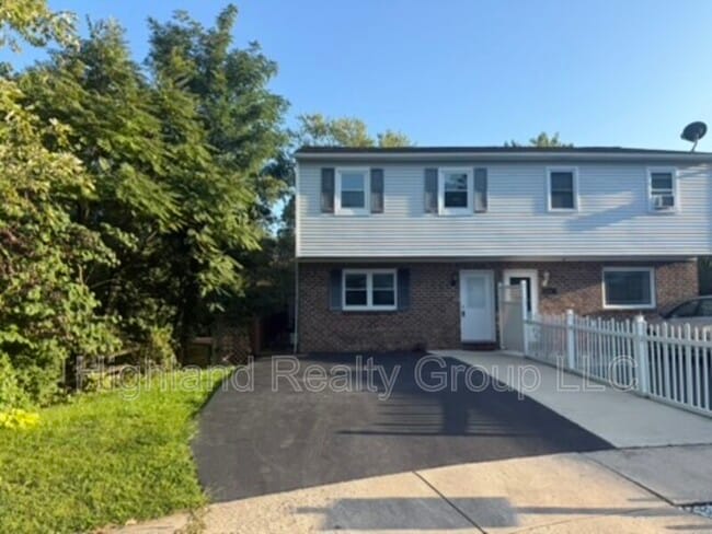 1008 Cloverton Dr
