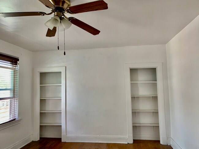 Bedroom - 1044 Welfer St Unit 2