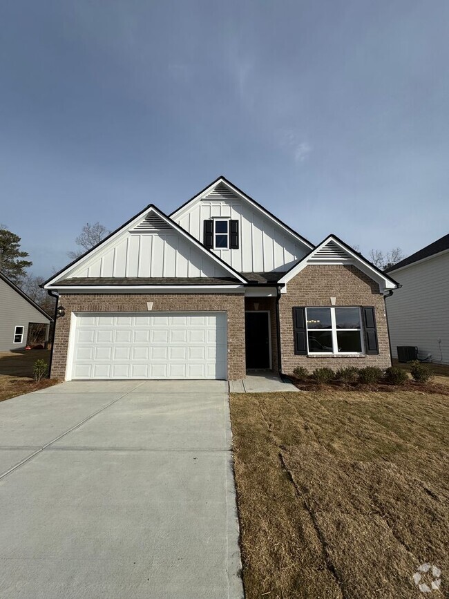 Building Photo - Brand New 3/2.5 House in Armuchee- $2,250