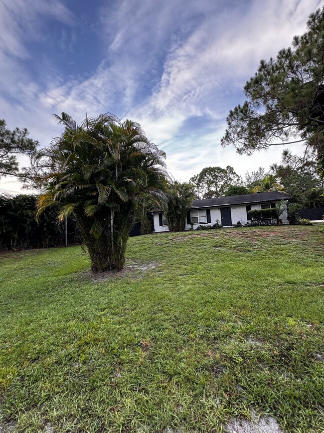 Photo - 6669 Royal Palm Beach Blvd House