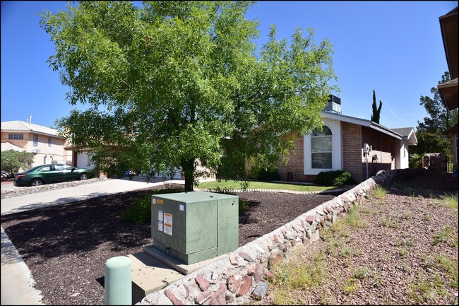 Photo - 1174 Upper Canyon Pl