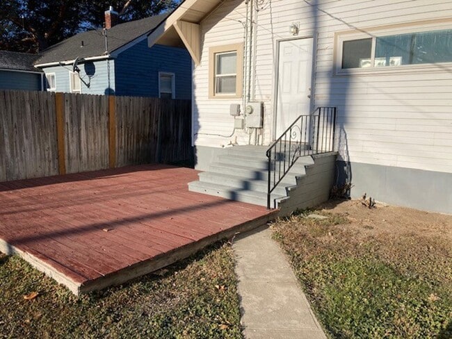 Photo - Great location, 2 bedroom, 1 bath home for rent