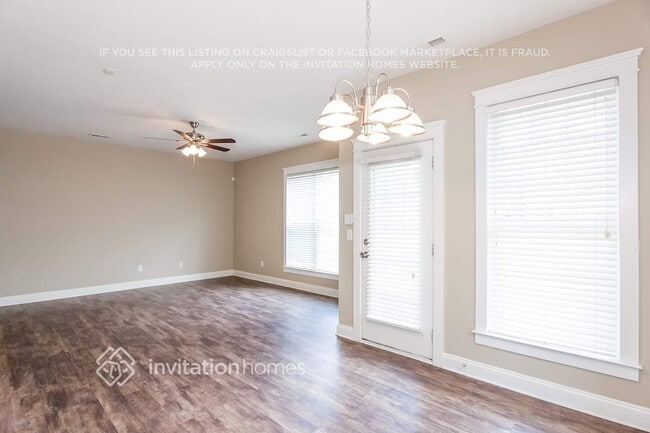 110 E Decatur Ave