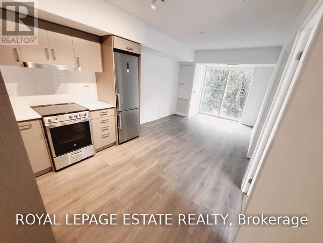 Photo - 219 Dundas St E Unit 303
