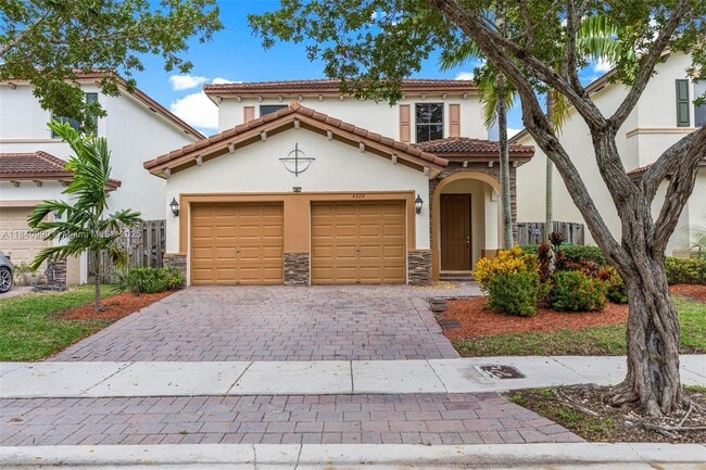 Building Photo - 9329 SW 227th Ter Rental