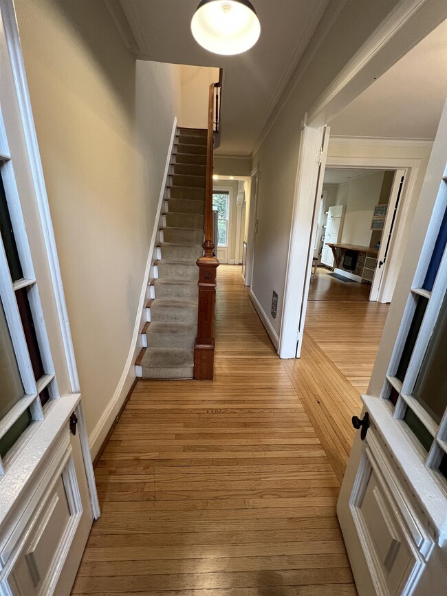 Photo - 325 PACIFIC Ave Unidad 2