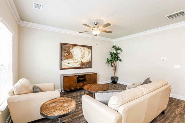 Photo - 91 Hidden Oak Dr