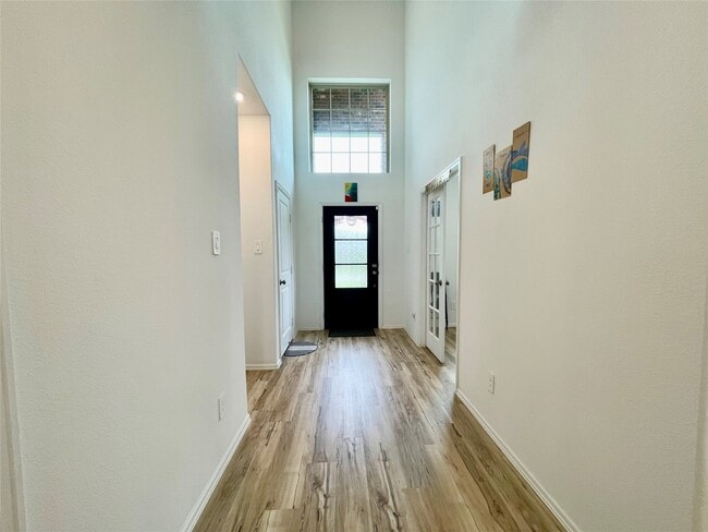Photo - 31603 Rosebud Vly Ln