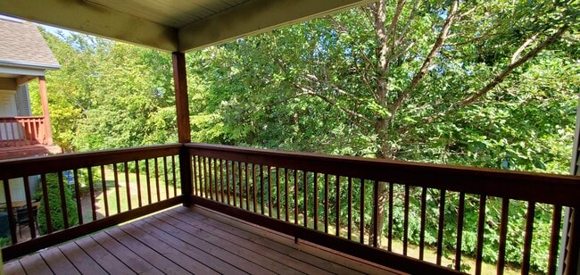 Photo - 1354 Fox Pointe Cir