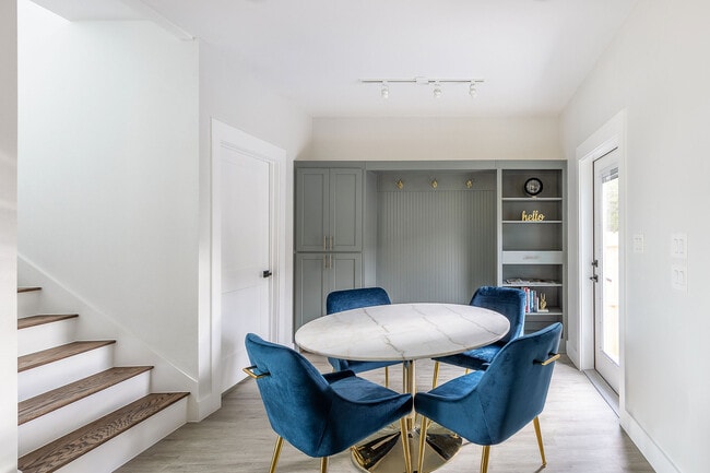 Photo - 1940 Green Hill Dr