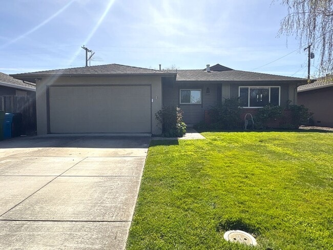 Photo - Beautiful 3BD/2BA Santa Clara Home with Hardwood Floors, Central AC & Private Backyard