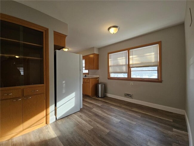 Photo - 7236 Harold Ave