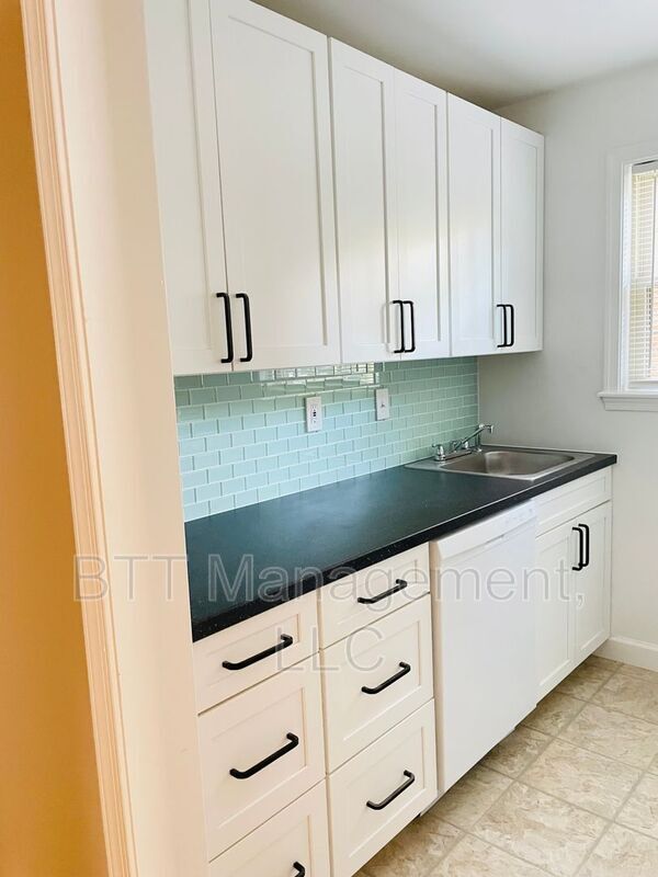 Photo - 8800 Plymouth St Unit #3