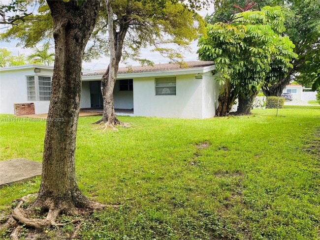 Photo - 8130 SW 37th Terrace