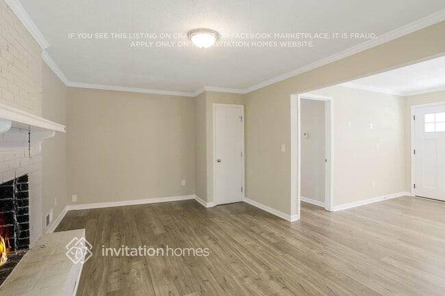 2865 Castle Dr SW