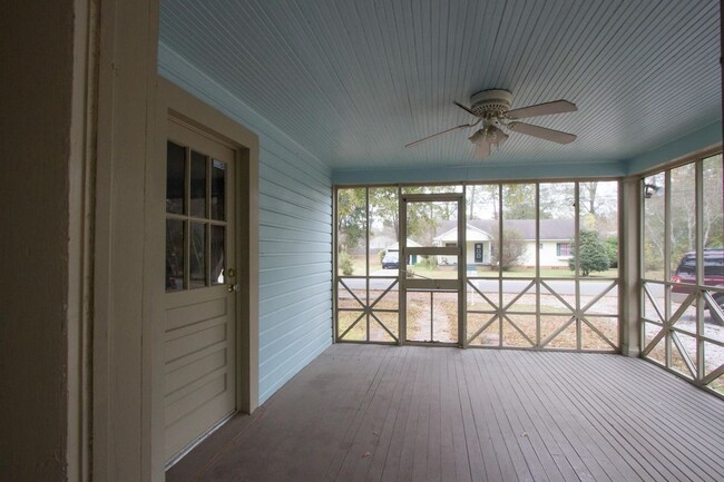 Photo - South 16th House