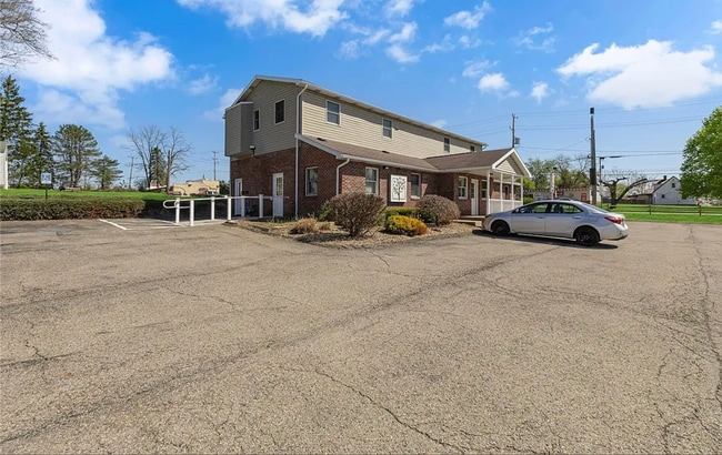 Building Photo - 801 Darlington Rd Unit 2 A