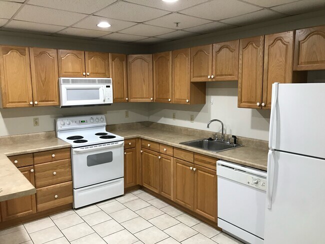 Photo - 2002 E Carson St Unit 1B