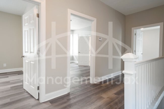 Photo - 1625 Boulevard