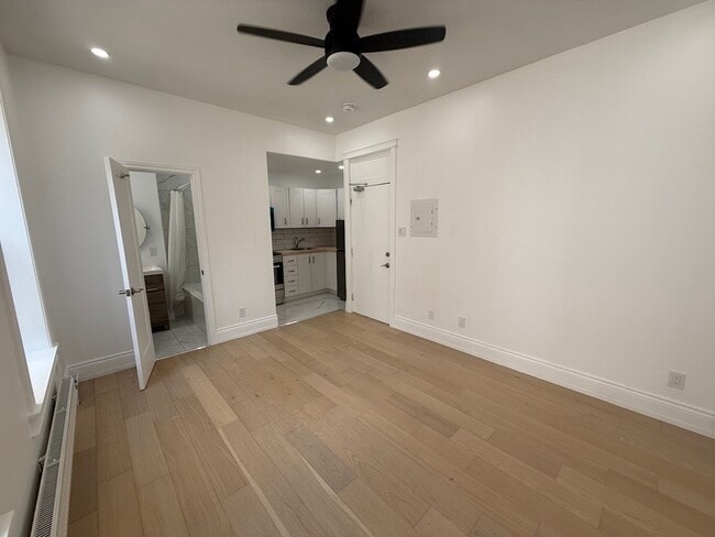 Photo - 320 Cooper St Unité 8