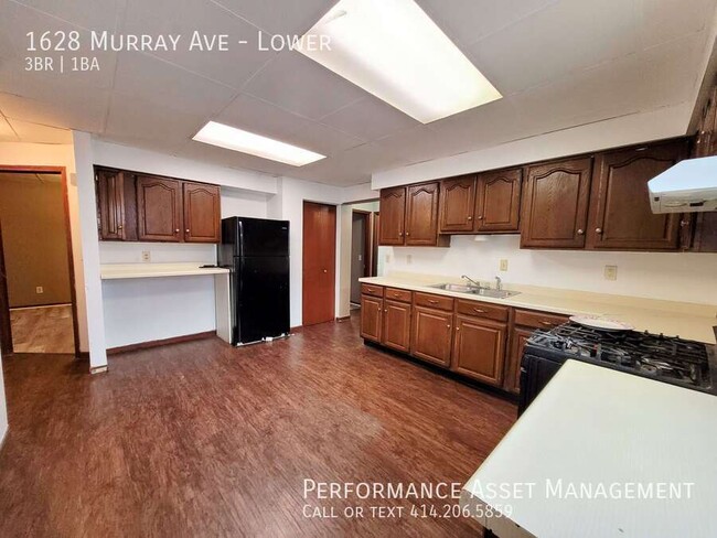 Spacious 3BR Lower Duplex on Murray St - A... - Spacious 3BR Lower Duplex on Murray St - A... Apartment Unit Lower