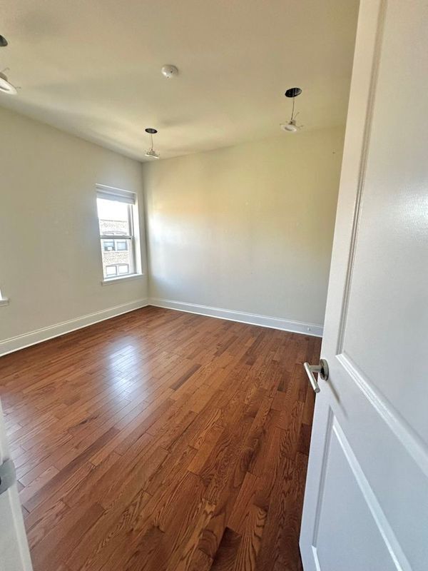 Photo - 1145 W Lunt Ave Unit 1149 3