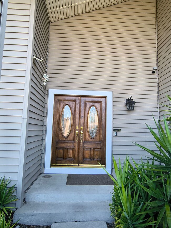 Photo - Beautiful and Spacious Two Story 4 Bed/3 Bath Home For Rent In Hercules!!!