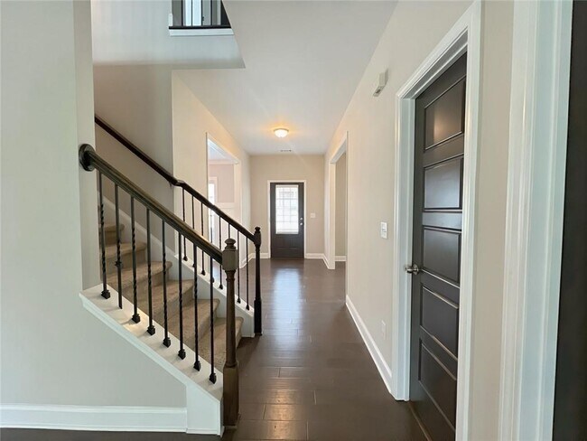 Photo - 1721 Cobblefield Cir