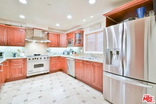 Photo - 1828 Glendon Ave