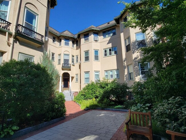 Photo - 1619 Massachusetts Ave Condo Unit B2