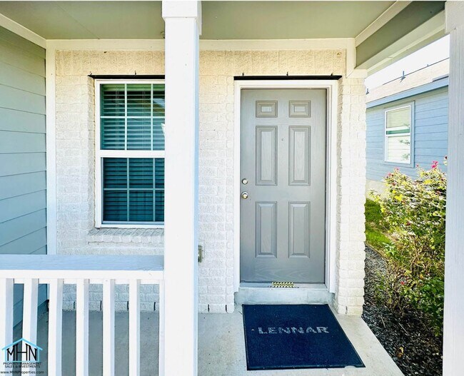 Photo - Charming 4-Bedroom Home in Knox Ridge – Sp...