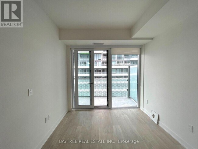 Photo - 135 Lower Sherbourne St Unit 2218 W