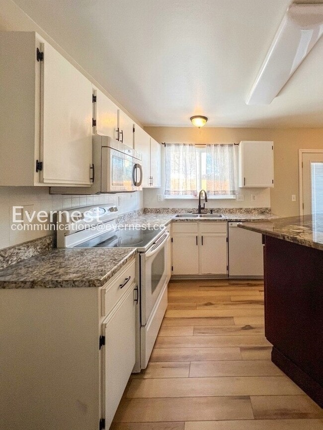 Photo - 3 Bed, 4 Bath Home with Fenced Yard & Garage / Pet-Friendly / Coming Soon!