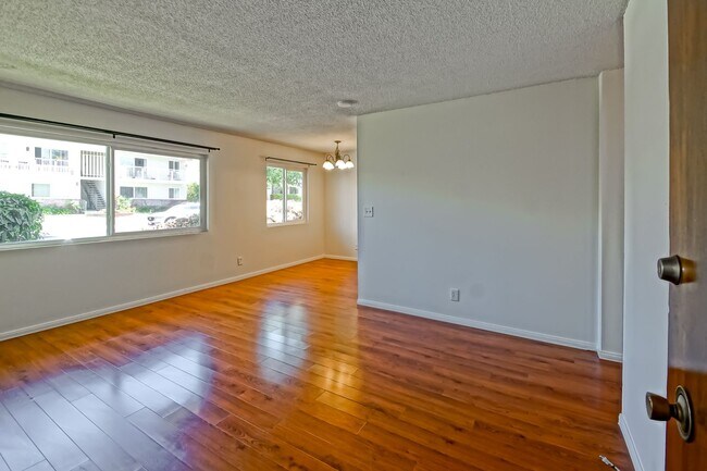 25227 Bigelow Rd Unit 01