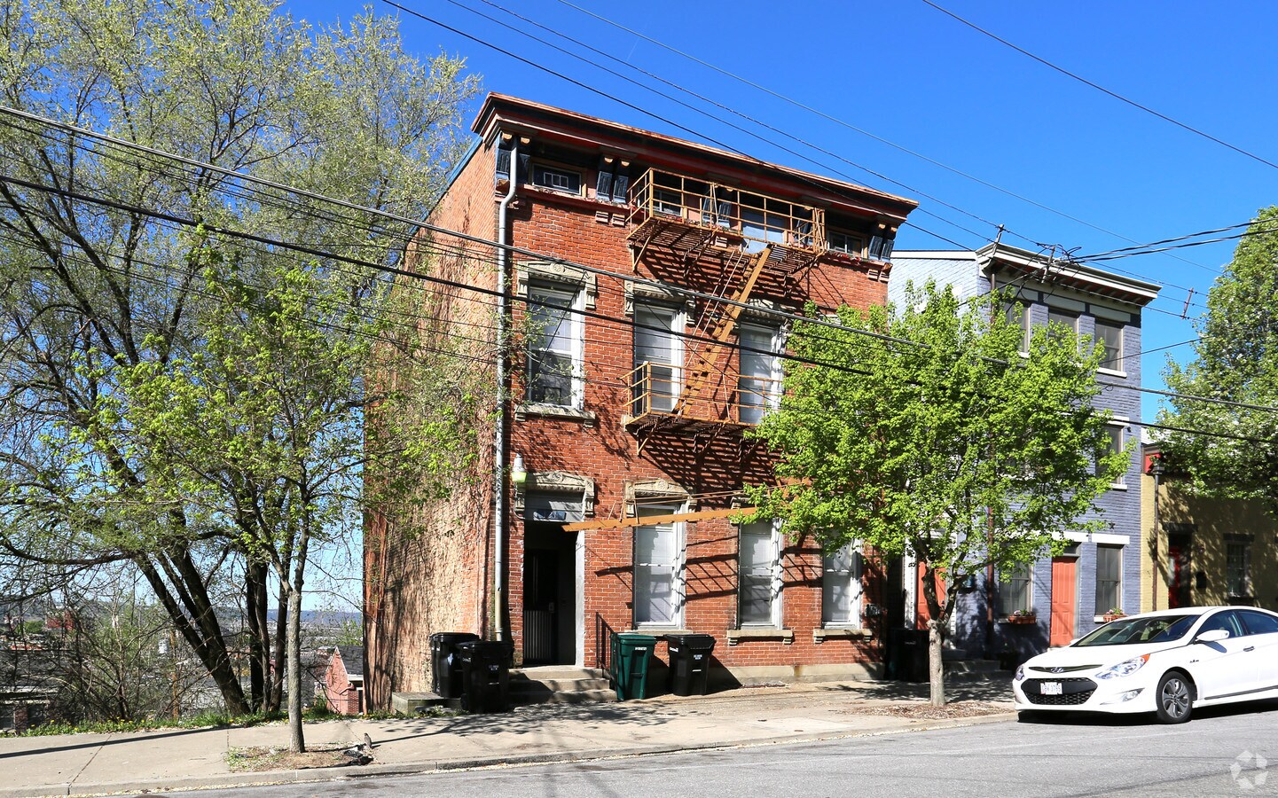 Photo - 121 Mulberry St Apartments